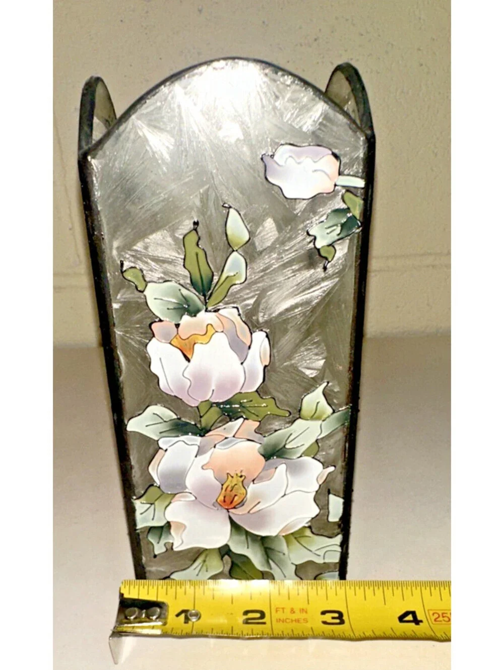 Tiffany Style Victorian Lamp Shade Candle Cover Stained Glass Magnolia Flowers